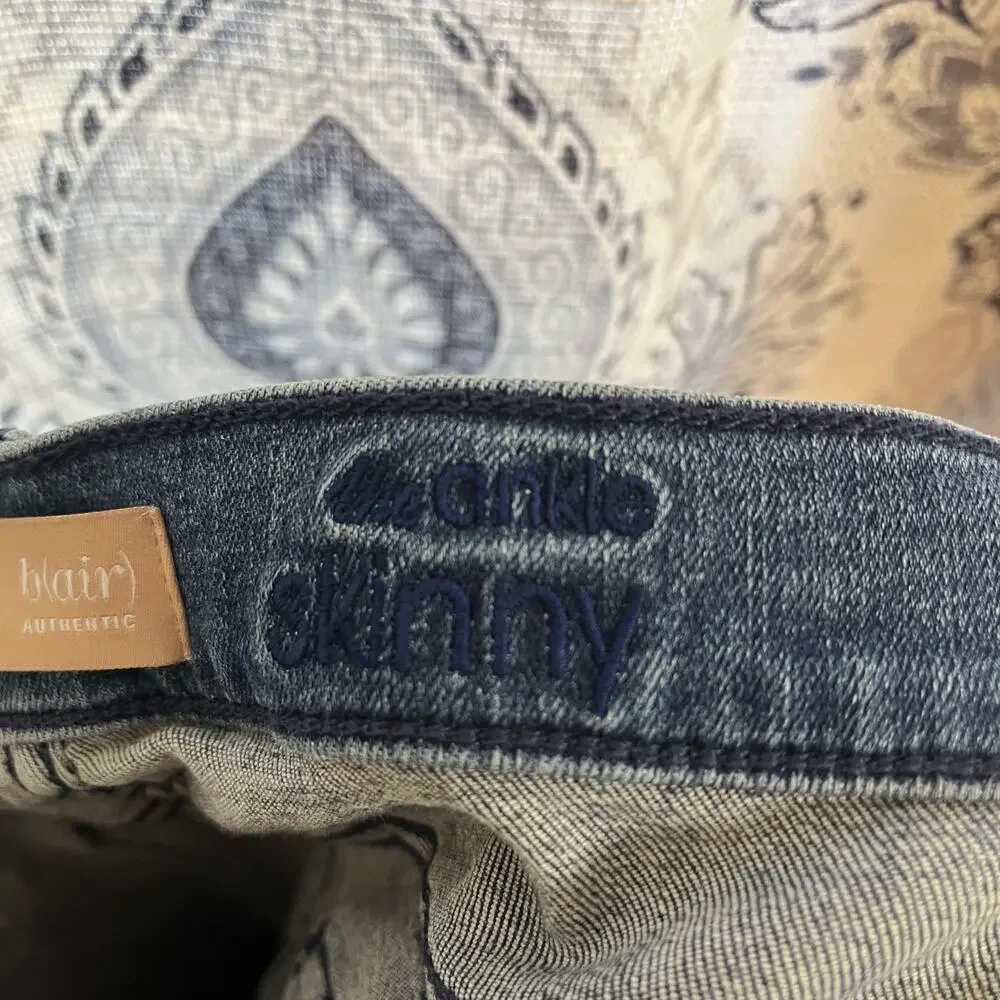 Seven7 Blair‎ The Ankle Skinny Jeans Size 30